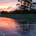 Inversor de energia solar para 220v
